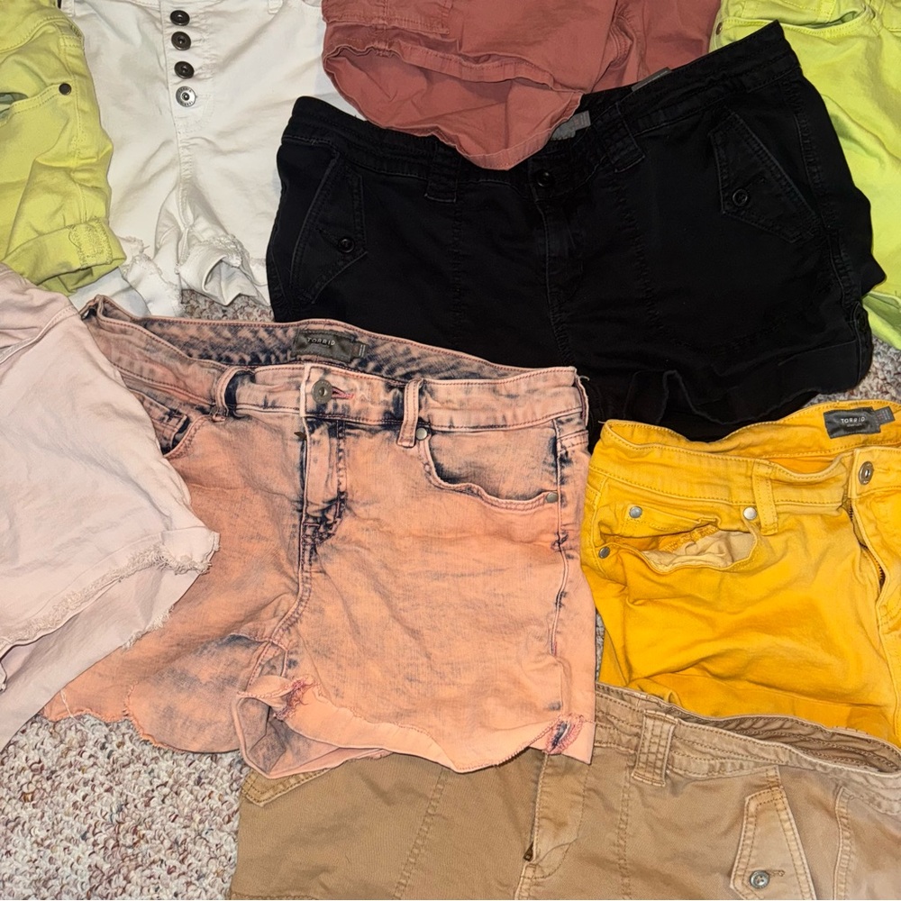 Torrid Women's Jean Shorts in Vibrant Colors - Picture 5 of 5